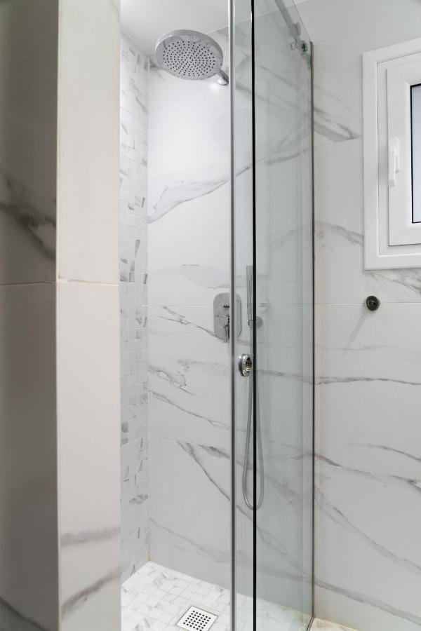 Glyfada Gallery Apartment Athene Buitenkant foto