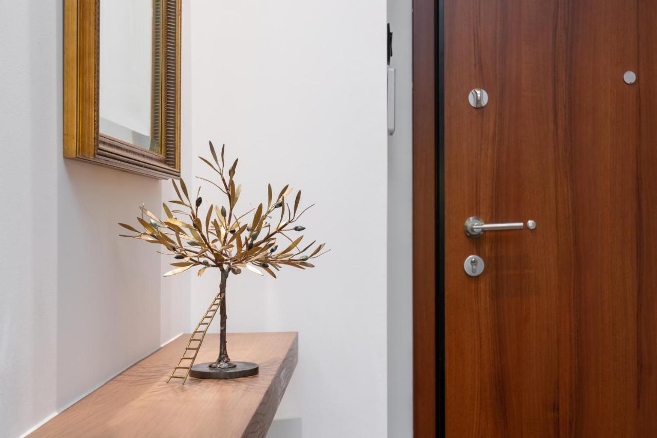 Glyfada Gallery Apartment Athene Buitenkant foto